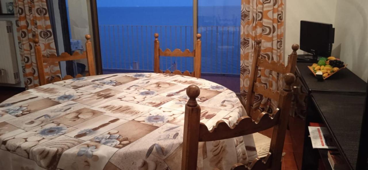 Appartamento Con Super Vista Sul Mare Arenzano Exterior foto
